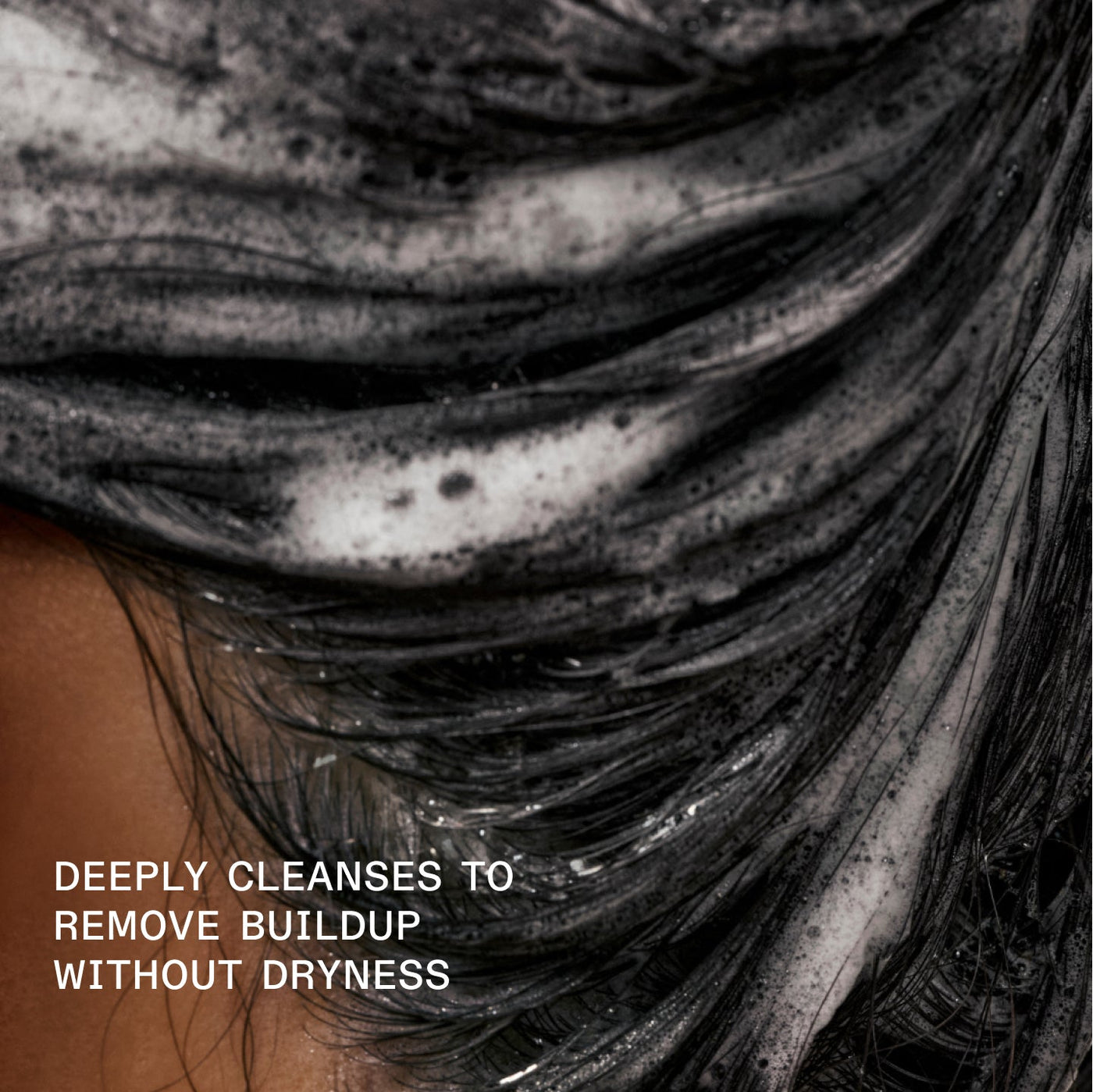 شامبو OLAPLEX Nº.4C BOND MAINTENANCE® المنقي